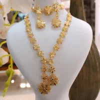 به زیبایی طلا باآبکاری طلای24عیار سرویس های طرح گل|بدلیجات|مشهد, احمدآباد|دیوار