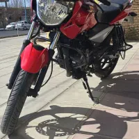 باجاج ۱۳۵ در حد