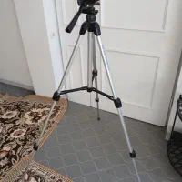پایه دوربین عکاسی