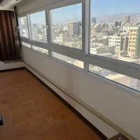 میدان انقلاب بین ۱۲ فروردین و فخررازی۶۶مترآسانسور