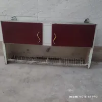 کابینت و آب چکان