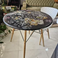 میز و صندلی