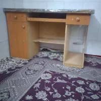 میز|میز تحریر و کامپیوتر|توتکابن, |دیوار