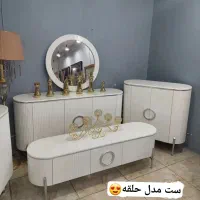 آینهکنسول میزتلویزیون بغل گرد تاج دار|بوفه، ویترین، کنسول|تهران, شهرک ولیعصر جنوبی|دیوار