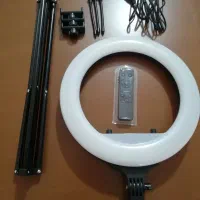 رینگ لایت بهمراه سه پایه و کیف