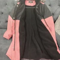 کاپشن|لباس|قلعه شاهین, |دیوار