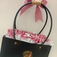 گل‌ ربانی|گل مصنوعی|قدس, شهر‌قدس|دیوار