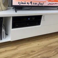 میز تلویزیون بسیار نو و تمیز