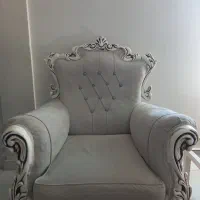 مبل سلطنتی کرم رنگ|مبلمان خانگی و میز عسلی|اندیشه, اندیشه فاز ۳|دیوار