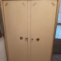 کمد قدیمی باقدمت بالا