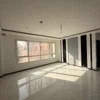 ۱۰۲ متر ۲ خوابه غرق در نور/متریال درجه 1/نزدیک حرم