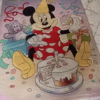 فرش  اتاق دخترونه