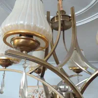 لوستر ۶ شاخه مدرن رنگ برنزی در حد نو|لوستر و چراغ آویز|ری, ظهیرآباد|دیوار