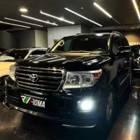 لندکروزر 2012 GXR+ دوبرگ