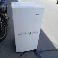 یخچال فریزر۹فوت ایستکول۱۲ماه کارمینی کوچک هتلی