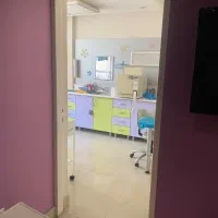 اجاره اتاق ۸ متری جهت مطب پزشک یا دندانپزشک|اجارهٔ دفتر کار، اتاق اداری، مطب|تهران, خواجه نصیر طوسی|دیوار