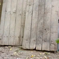 دروازه چوبی قدیمی