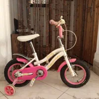دوچرخه ی دخترانه