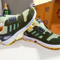 کتونی ایرانی آدیداس|کیف، کفش، کمربند|ری, جوانمرد قصاب|دیوار