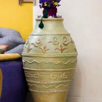 کوزه سفالی بزرگ