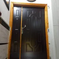 درب ورودی ساختمانی