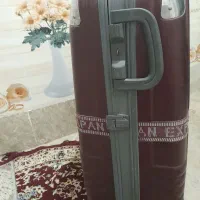 چمدان مسافرتی بزرگ|کیف، کفش، کمربند|ارومیه, |دیوار