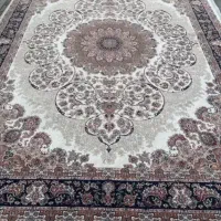 فرش ۱۲متری ۷۰۰شانه کار کرده قیمت ۶۱۰۰