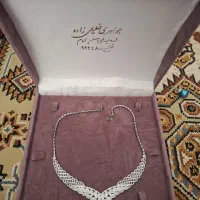 سینه ریز و مدال