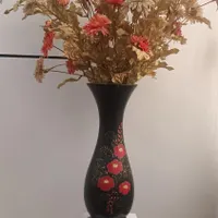 دوعدد گلدان چوبی به همراه ۲۰شاخه گل