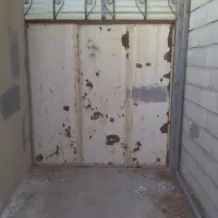 درب حیاط دست دوم