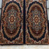 یک جفت پشتی نو و تمیز