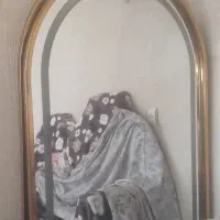 آیینه آرایشگاه مردانه