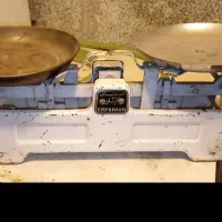 ترازو عتیقه