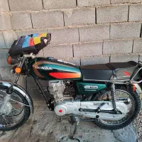 موتور ۱۲۵ مدل ۸۸ زیر پا عالی|موتورسیکلت|صدرا-فارس, فاز ۱|دیوار