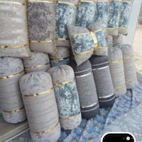 بالش|رختخواب، بالش، پتو|بلوک, |دیوار