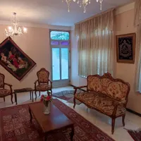 فروش خانه دوطبقه در خیابان شهید محلاتی|فروش خانه و ویلا|محلات, |دیوار