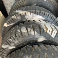 یک جفت لاستیک نیسان ایران تایر نو نو و چادر نیسان|قطعات یدکی و لوازم جانبی|شیراز, شریفآباد|دیوار