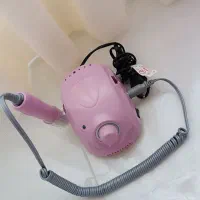 وسایل کاشت ناخن کاملا تمیز و نو