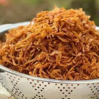 پیاز داغ طلایی و تازه خانگی