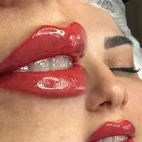 خدمات زیبایی