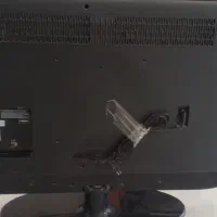 یک عدد تلویزیون سامسونگ