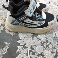 تعدادی لباس بچه گانه|کفش و لباس بچه|قم, محمد آباد|دیوار