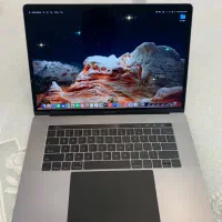 مک بوک پرو۲۰۱۷