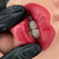 شیدلب تتوبدن و نقش حنا فقط برای خانوما|خدمات آرایشگری و زیبایی|کرمانشاه, |دیوار