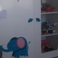 تخت و کمد کودک