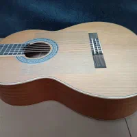 فروش گیتار کلاسیک نو و خوش صدا|گیتار، بیس، امپلیفایر|قائم‌شهر, |دیوار