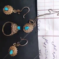 سرویس نقره با سنگ فیروزه نیشابوری|جواهرات|بابل, |دیوار