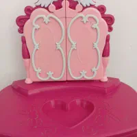 میز آرایش کودک|اسباب و اثاث بچه|مشهد, هنرور|دیوار