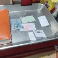 کارت ماشین ، بیمه نامه ، کارت گواهینامه پیدا شده