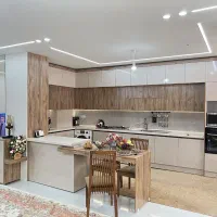 ساخت و نصب انواع کابینت و کمدی درب ریلی